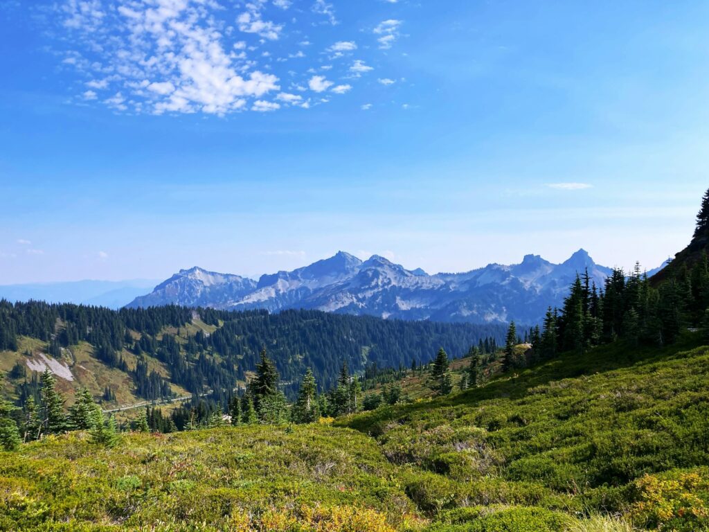 Mount Rainier National Park mountain range, representative of HappyTails Cabins & Yurts